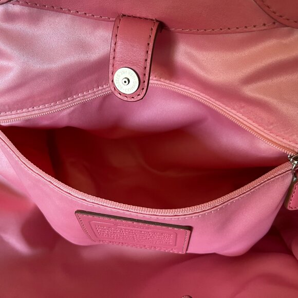 Coach Bleecker Archive Y2K Floral Appliqué Signature Canvas Tote - Picture 12 of 14